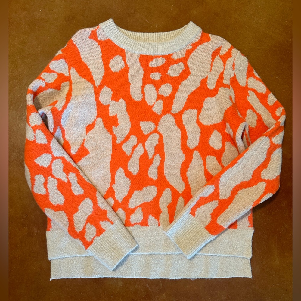 THML Orange and Tan Sweater Top. Super soft. Worn once. Size medium